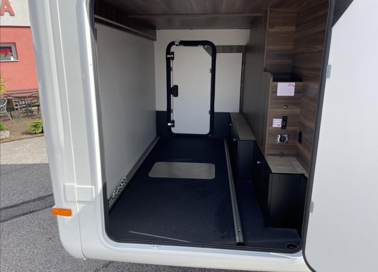 Laika , 2,2 Ecovip L2009 MJTD obytný automobil