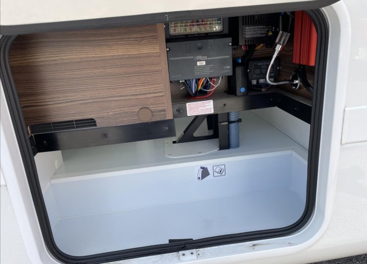Laika , 2,2 Ecovip L2009 MJTD obytný automobil