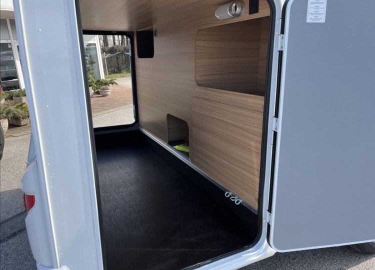 Dethleffs , 2,2 JUST T90 MJTD obytný automobil