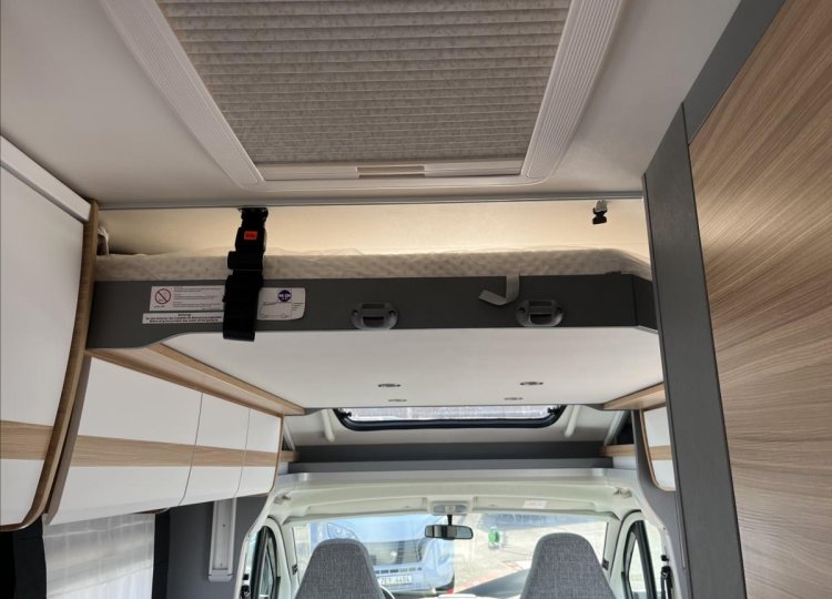 Dethleffs , 2,2 JUST T90 MJTD obytný automobil