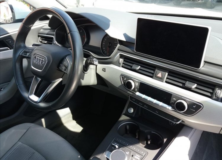 Audi A4, 2,0 TDi quattro