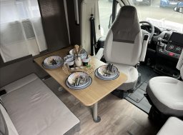 LMC , 2,2 H 730G HDi obytný automobil