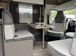 LMC , 2,2 H 730G HDi obytný automobil