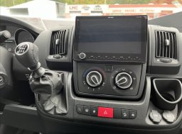 LMC , 2,2 H 730G HDi obytný automobil