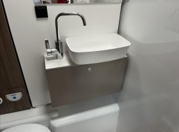 Carado , 2,2 T338 HDi obytný automobil