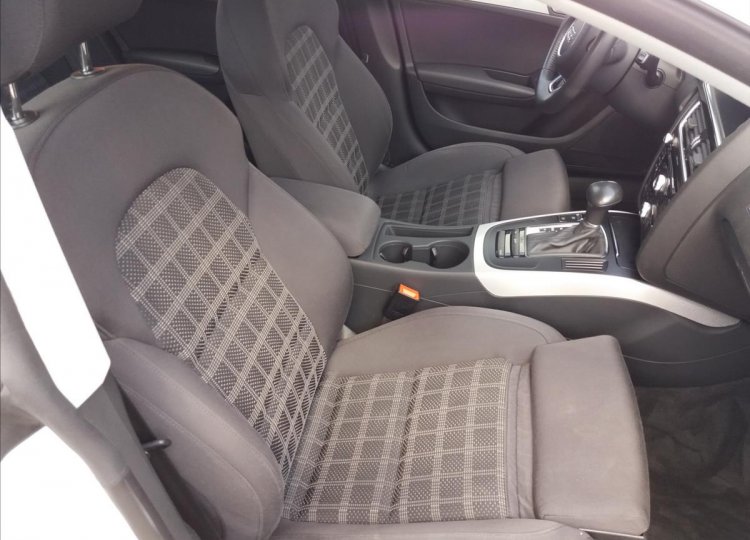 Audi A5, 2,0 TDi S-Line, quattro