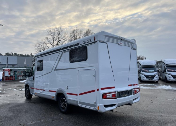 LMC , 2,2 V646G MJTD obytný automobil