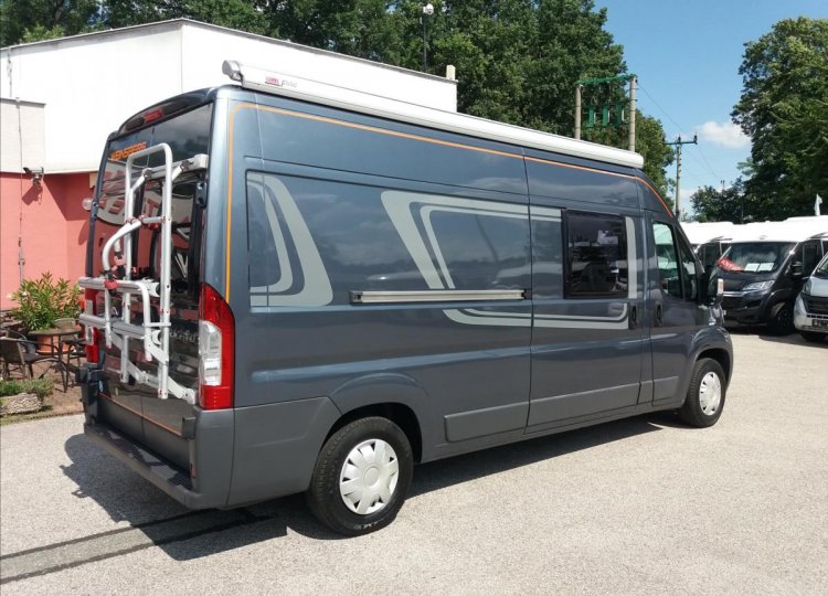 Weinsberg , 2,3 K250L JTD obytný automobil