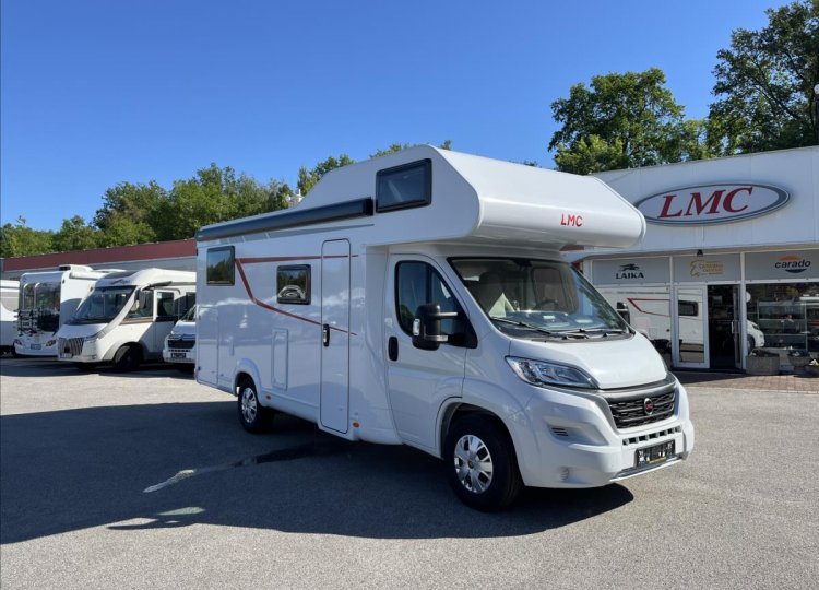 LMC , 2,2 A690 MJTD obytný automobil