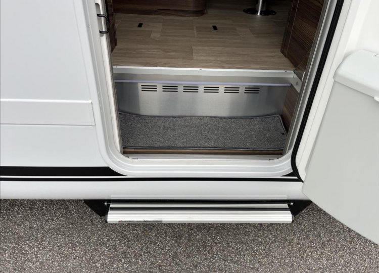 Laika , 2,2 Ecovip H3109 MJTD obytný automobil
