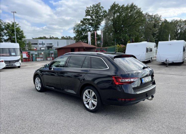 Škoda Superb, 2,0 TDi Style