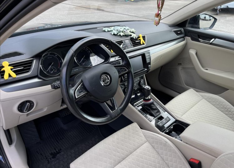Škoda Superb, 2,0 TDi Style