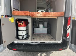 LMC , 2,0 Innovan 590 TDCi obytný automobil