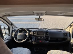 Carado , 2,2 T338 - top výbava HDi obytný automobil