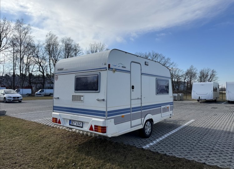Hobby , Excellent obytný přívěs
