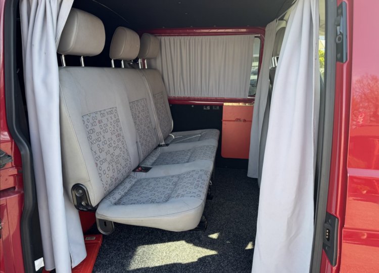 Volkswagen Transporter, 1,9 Spací vestavba TDi