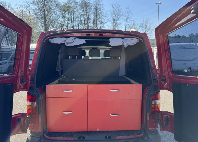 Volkswagen Transporter, 1,9 Spací vestavba TDi