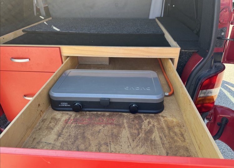Volkswagen Transporter, 1,9 Spací vestavba TDi