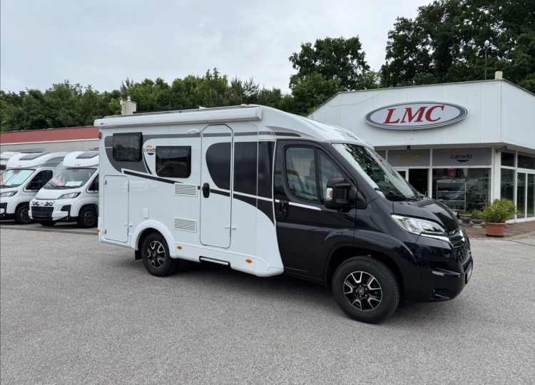 Carado , 2,2 V132 HDi obytný automobil