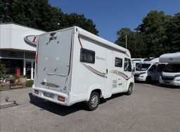Pilote , 2,3 Aventura 600 obytný automobil