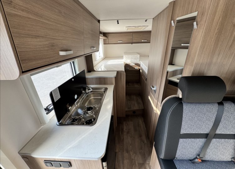 Carado , 2,2 V337 - MY26 MJT obytný automobil