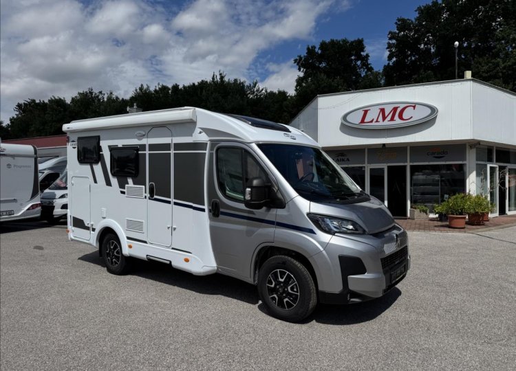 Carado , 2,2 V132 HDi obytný automobil