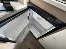 Carado , 2,2 V132 HDi obytný automobil