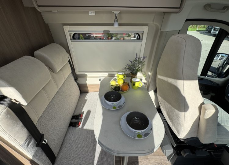 Carado , 2,2 CV640 PRO+ MJT obytný automobil