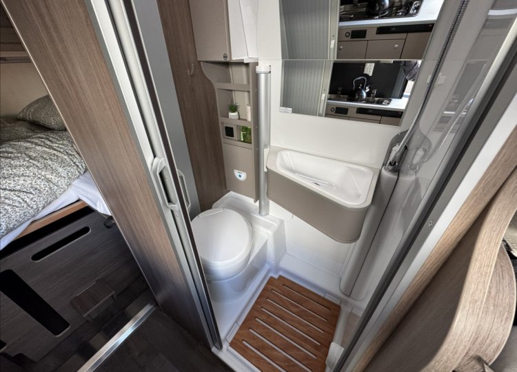 Carado , 2,2 CV640 PRO+ MJT obytný automobil