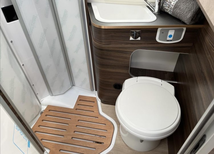 Laika Ecovip, 2,2 L 3009 MJTD obytný automobil