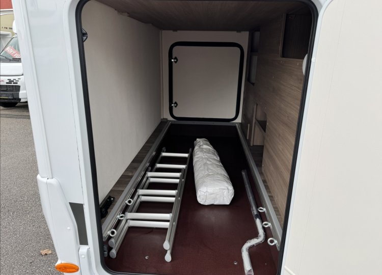 Carado , 2,0 T 338 - MY26 TDCi obytný automobil