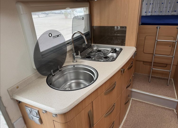 Adria , 2,5 Vision 707SG Dci obytný automobil