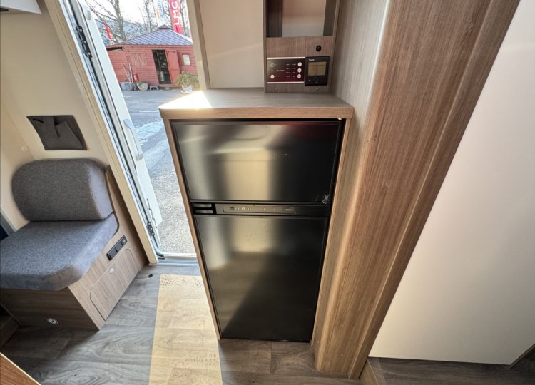 Carado , 2,0 T447 - MY26 TDCi obytný automobil