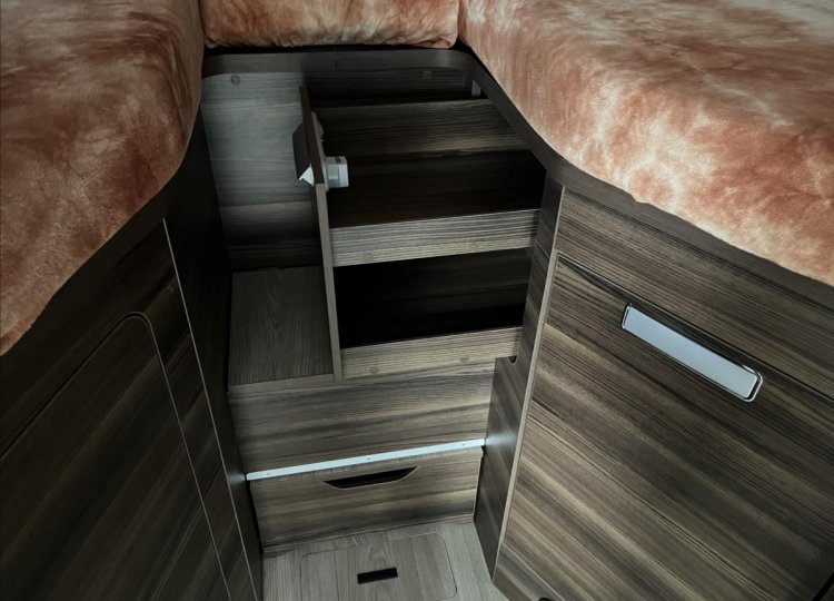 Laika Ecovip, 2,2 L 3009 MJTD obytný automobil