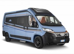 Laika , 2,2 Kosmo Supremo Azzurro Capri MJT obytný automobil