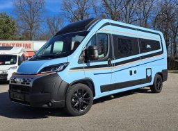 Laika Kosmo, 2,2 60 Supremo Azzurro MJT obytný automobil