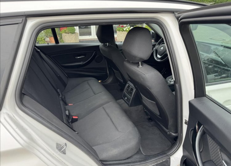 BMW Řada 3, 2,0 320D D