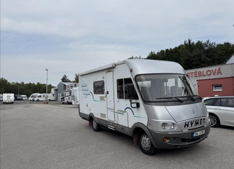 Hymer , 2,8 JTD obytný automobil
