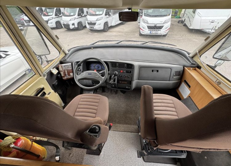 Hymer , 2,8 JTD obytný automobil