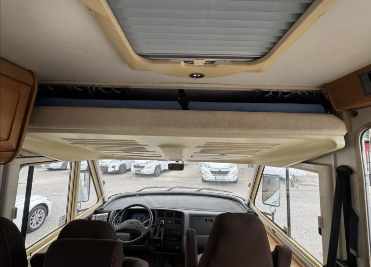 Hymer , 2,8 JTD obytný automobil