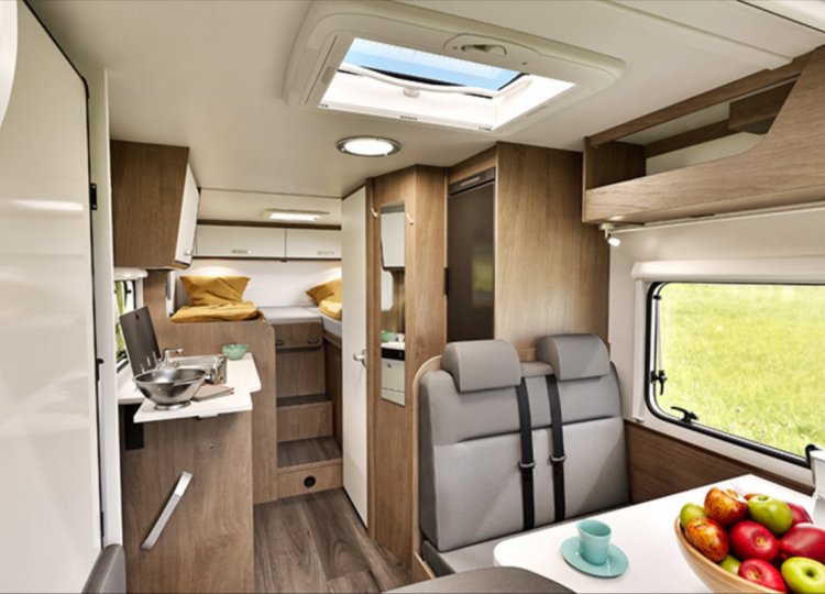 Carado , 2,2 V347 - MY26 HDi obytný automobil