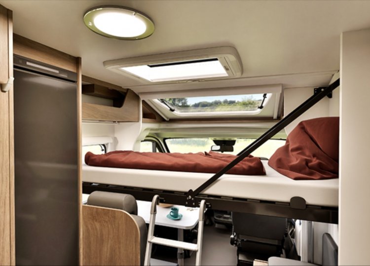 Carado , 2,2 V347 - MY26 HDi obytný automobil