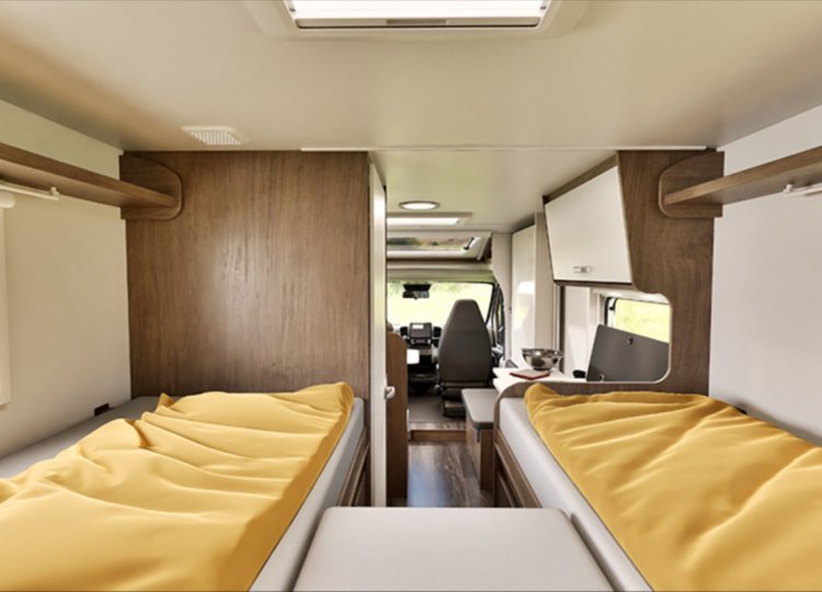 Carado , 2,2 V347 - MY26 HDi obytný automobil