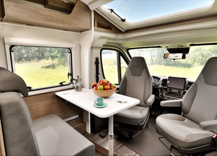 Carado , 2,2 V347 - MY26 HDi obytný automobil