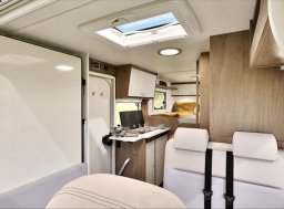 Carado , 2,2 V347 - MY26 HDi obytný automobil