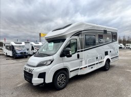 Laika Ecovip, 2,2 L 3019 Titanio MJT obytný automobil