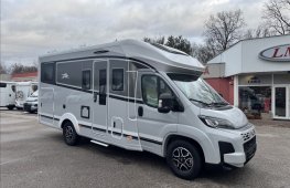 Laika Ecovip, 2,2 L 3019 Titanio MJT obytný automobil