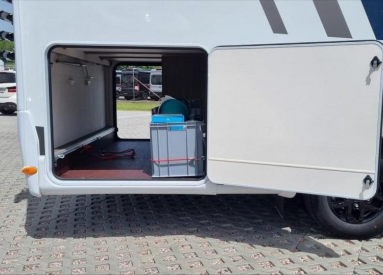 Carado , 2,0 T449 TDCi obytný automobil