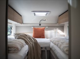 LMC , 2,2 Tracer 690EL HDi obytný automobil