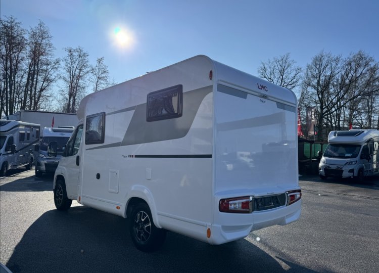 LMC , 2,2 Tracer V600 MJT obytný automobil